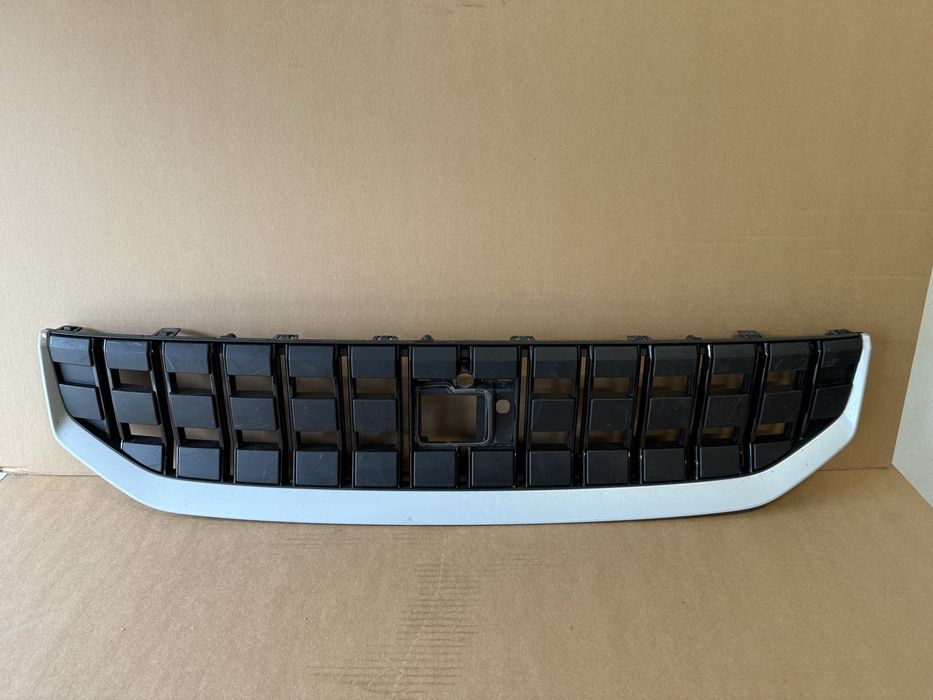 Polestar 2 grill atrapa chłodnicy