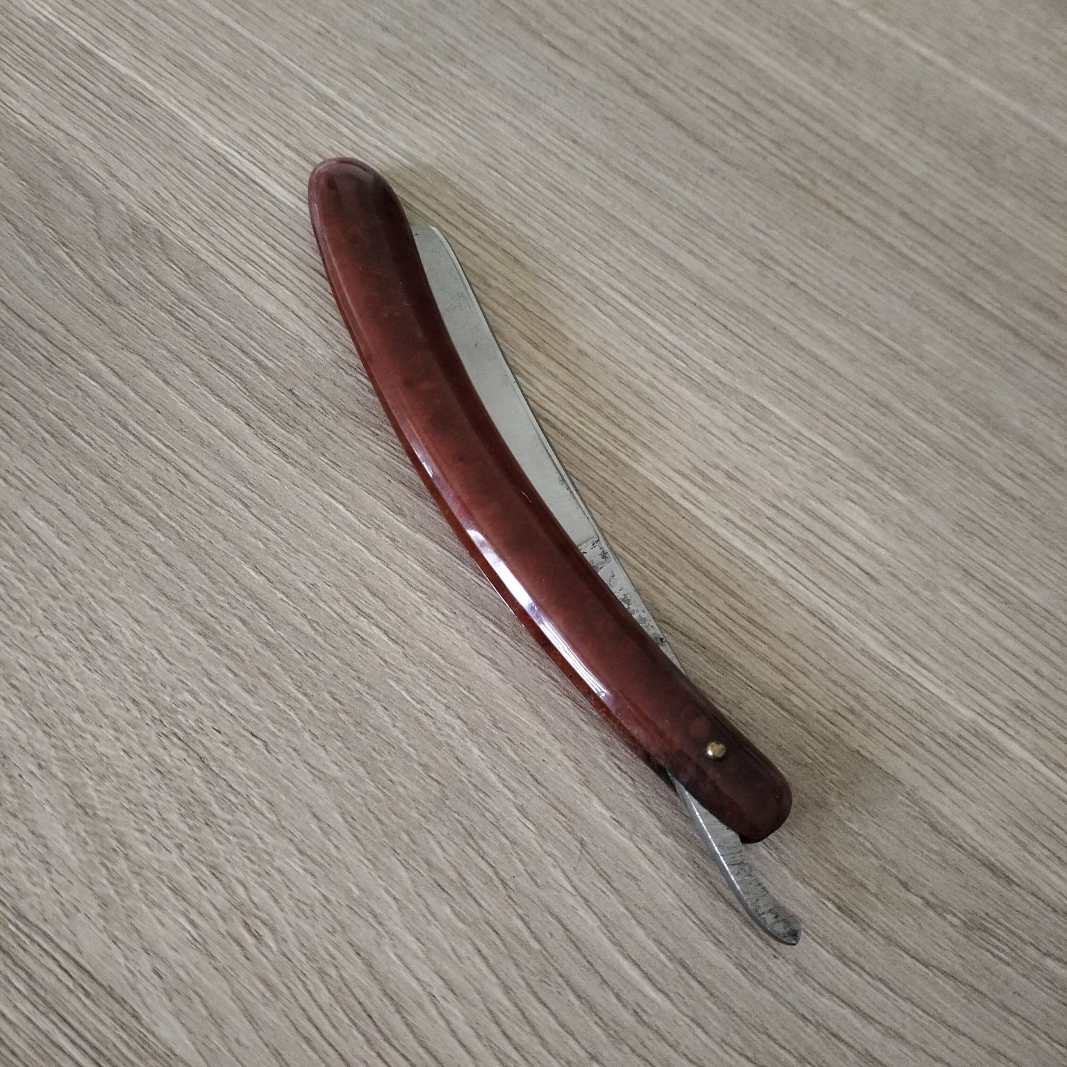 Stara brzytwa Kama