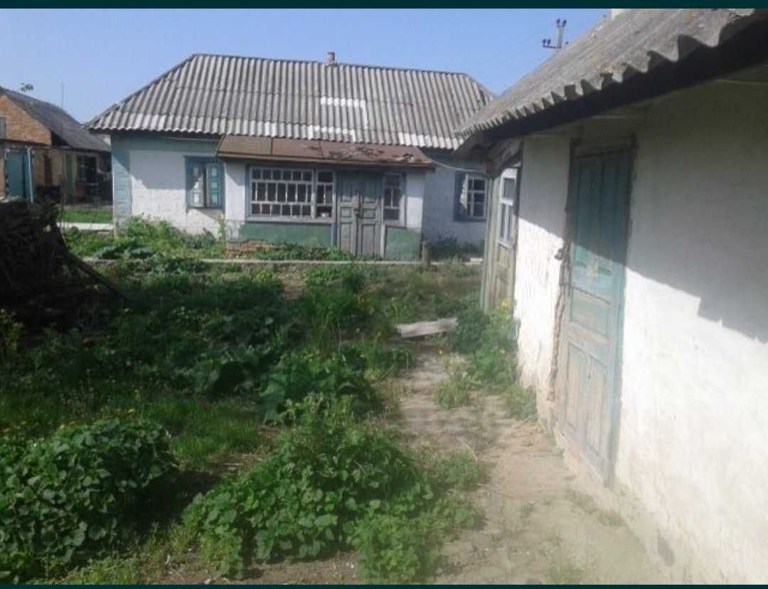 Продається місце під будівництво