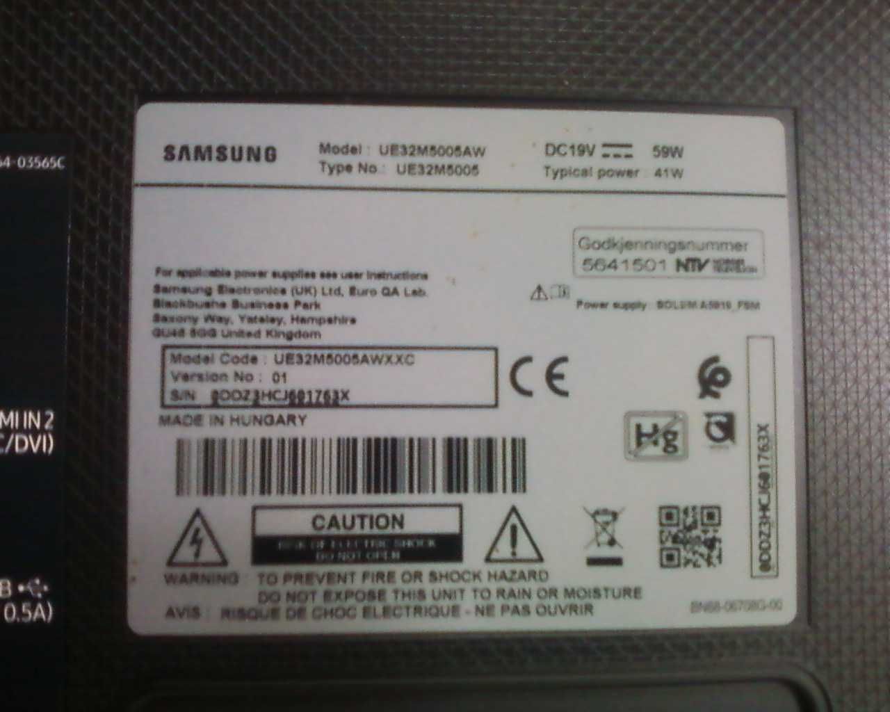 TV SAMSUNG 32" COM COMANDO