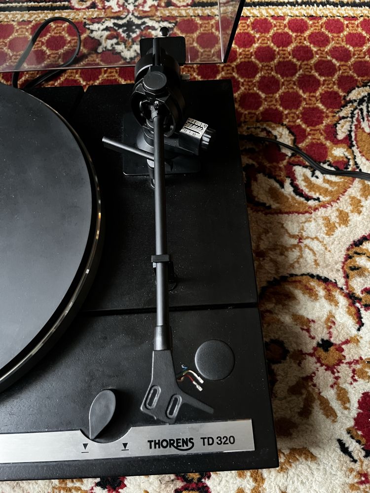 Gramofon Thorens TD 320 TP-16mkIV