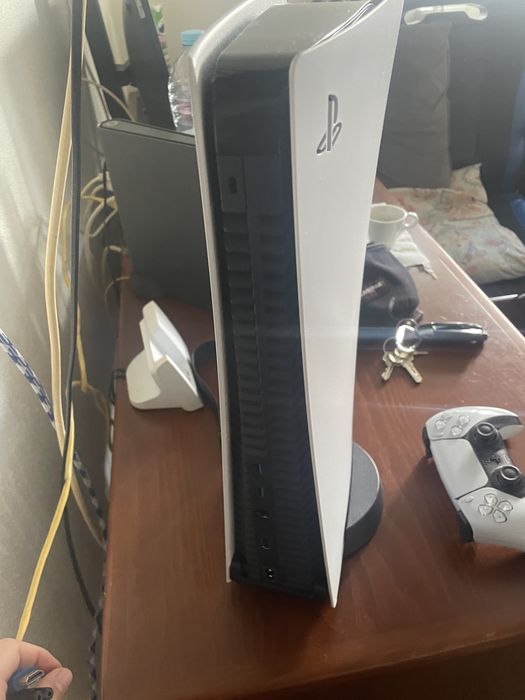 Playstation 5 1TB com leitor + comando + jogos