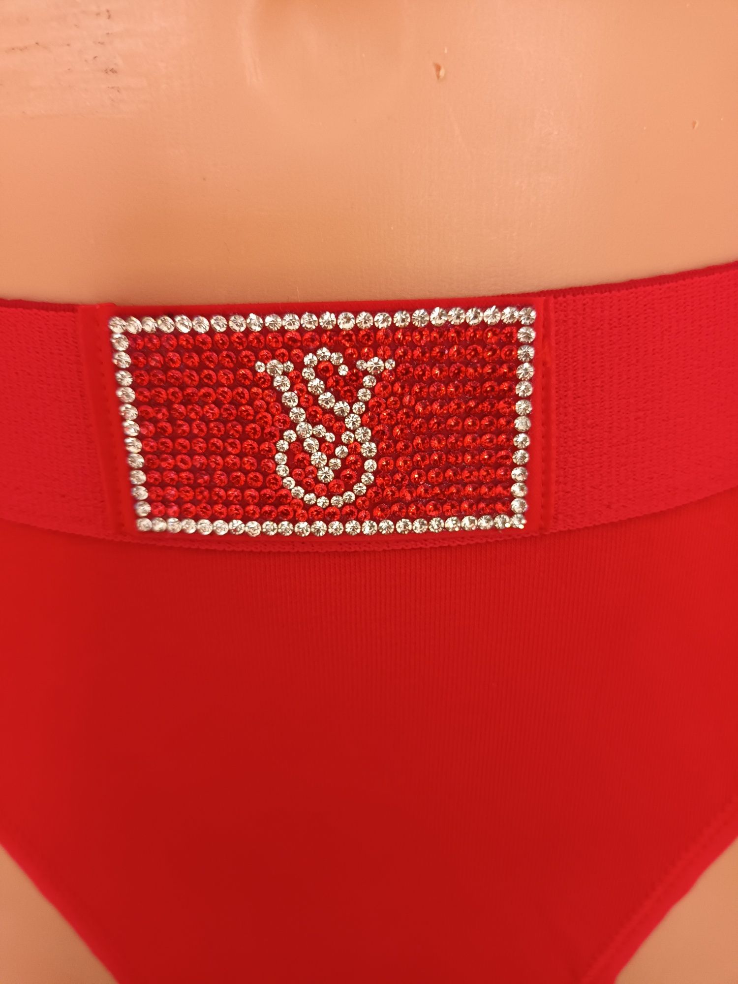 Majtki  Stringi Victoria's Secret Roz.L  Oryginał