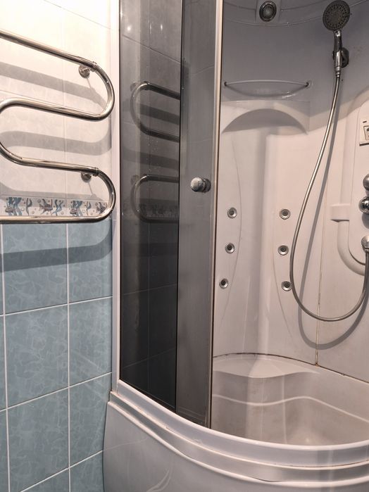 Продам 3х комн 3/5эт квартиру самый Центр города у. Святониколаевская!