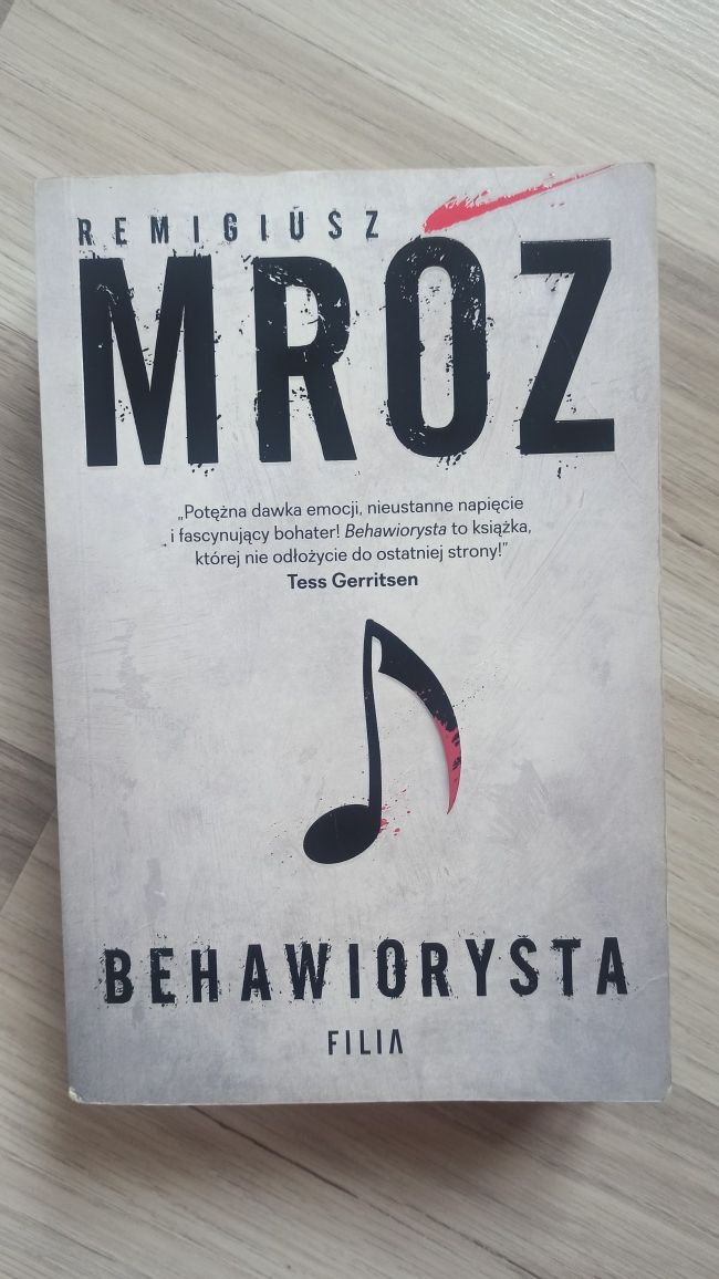Remigiusz Mróz "Behawiorysta"