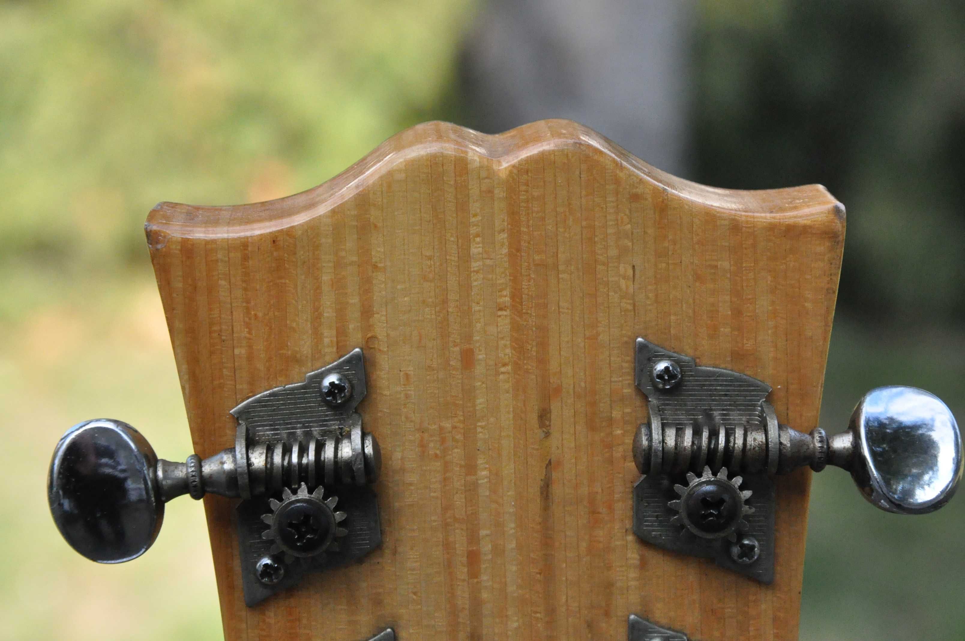 Gitara semi hollow body Kawai.
