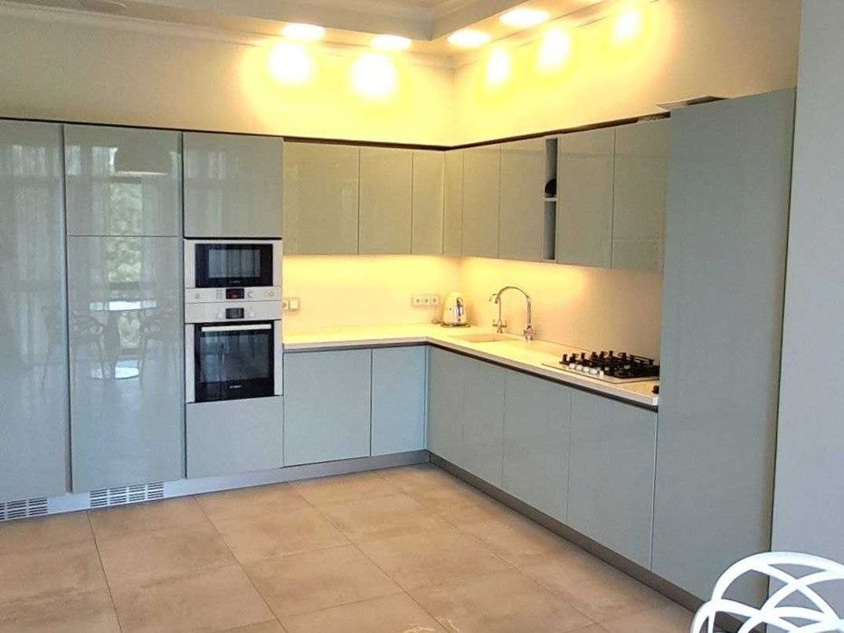 Эксклюзивний пентхаус напроти парку Наталка по Оболонській набережній