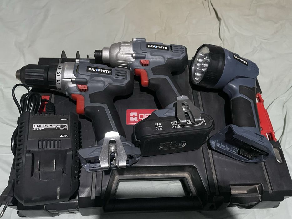 Wkrętarka, zakrętarka Graphite w zestawie