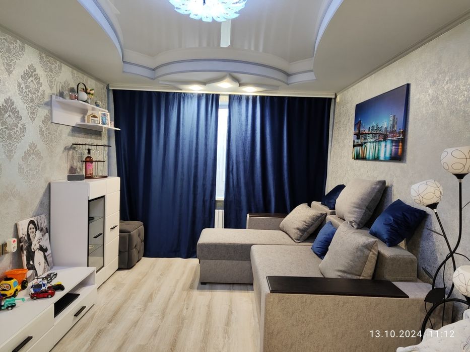 Продам двухкомнатную квартиру микрорайон Артёма Срочно!