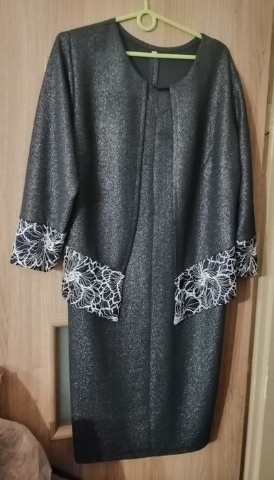 Błyszcząca sukienka 2XL