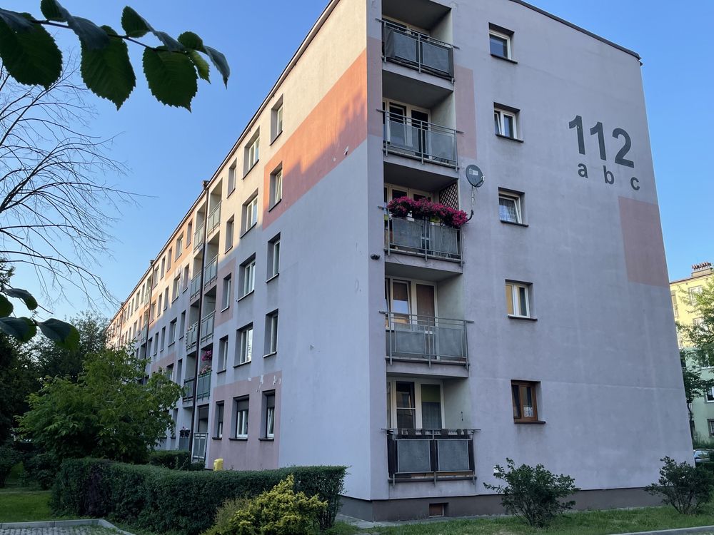 Bytom ul. Wrocławska 112 Kawalerka 30,9 m2    Parter