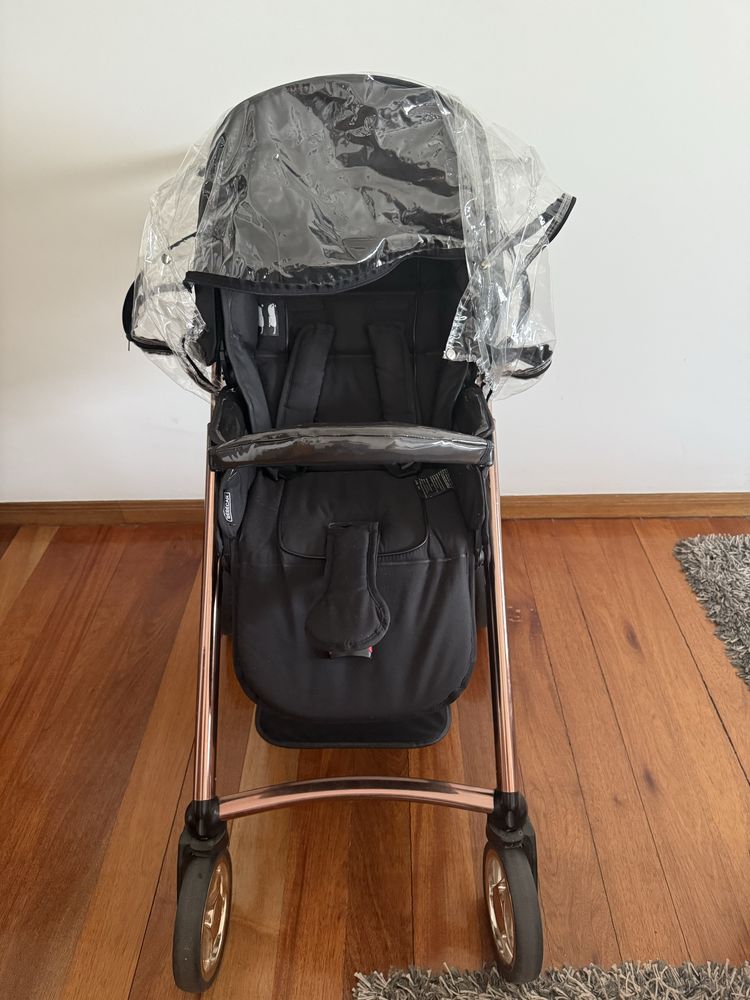 Carronho de bebe Bebecar