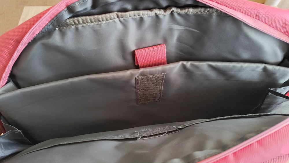 Torba na laptopa w kolorze różowym