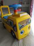Jeździk autobus Little Tikes