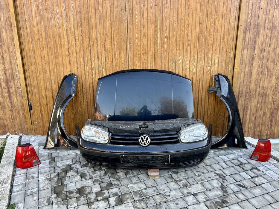 Golf 4 Гольф 4 (бампери-морда) Автозапчастини-Автодеталі