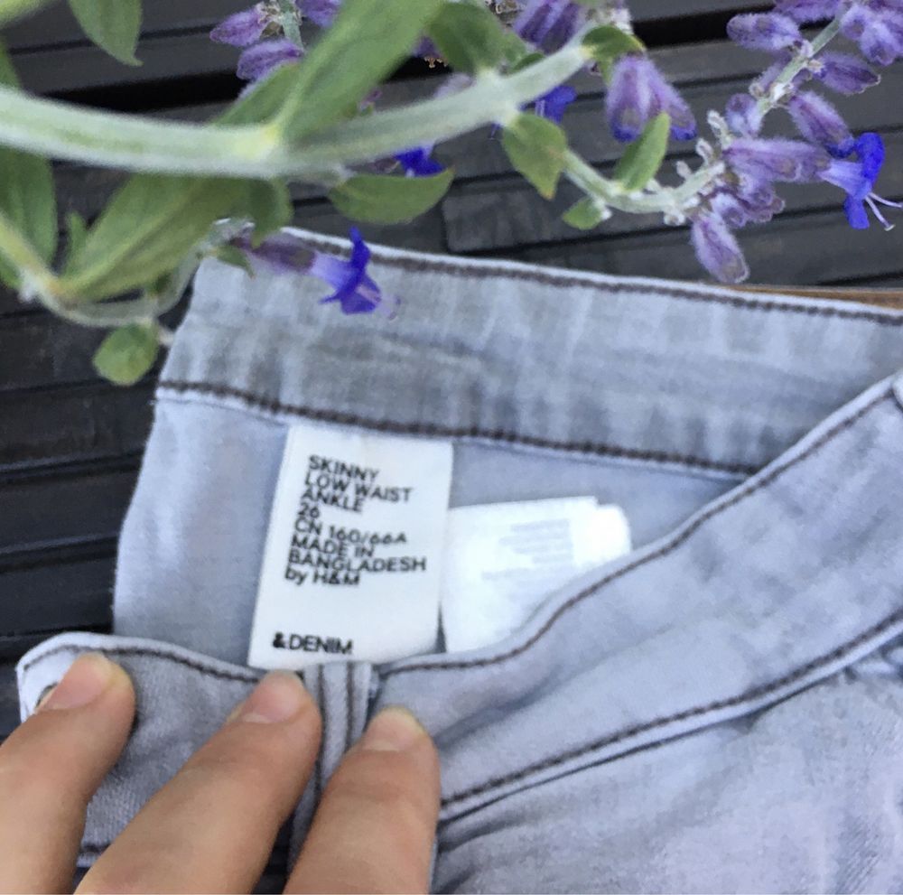 Szare miękkie dżinsy H&M