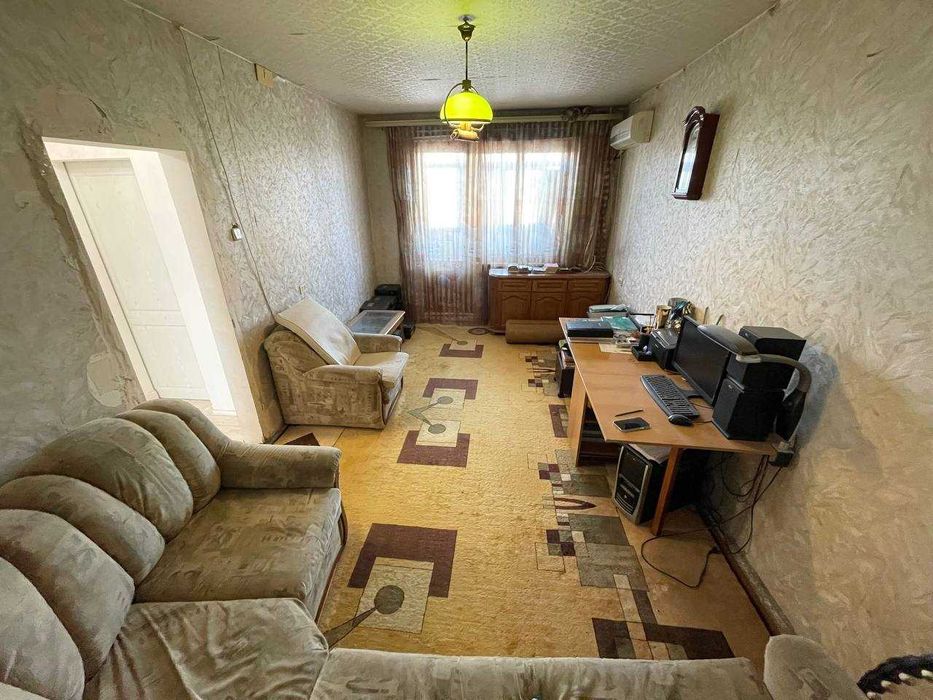 Продаж квартири в районі Східний 3