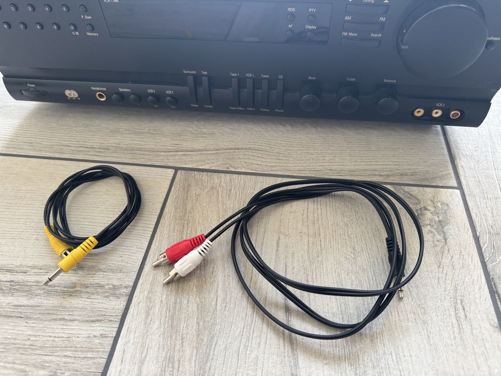 Harman / Kardon AVR 21 - amplituner z radiem