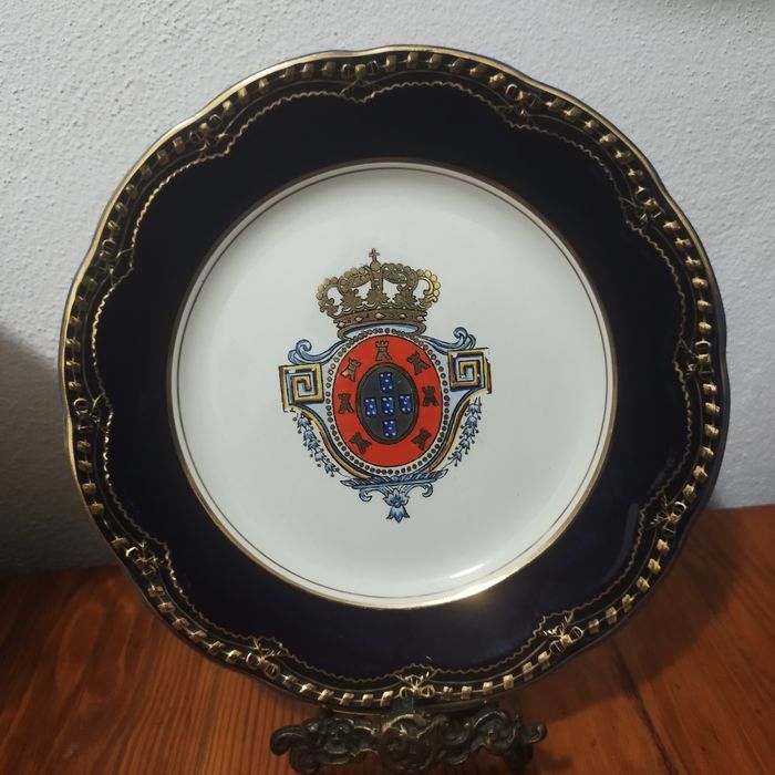 Prato Brasão de armas de Portugal da Fábrica de Sacavém