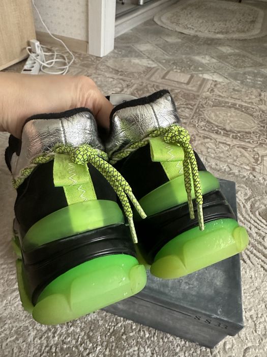 Продам напівчоботи жіночі , розмір 38