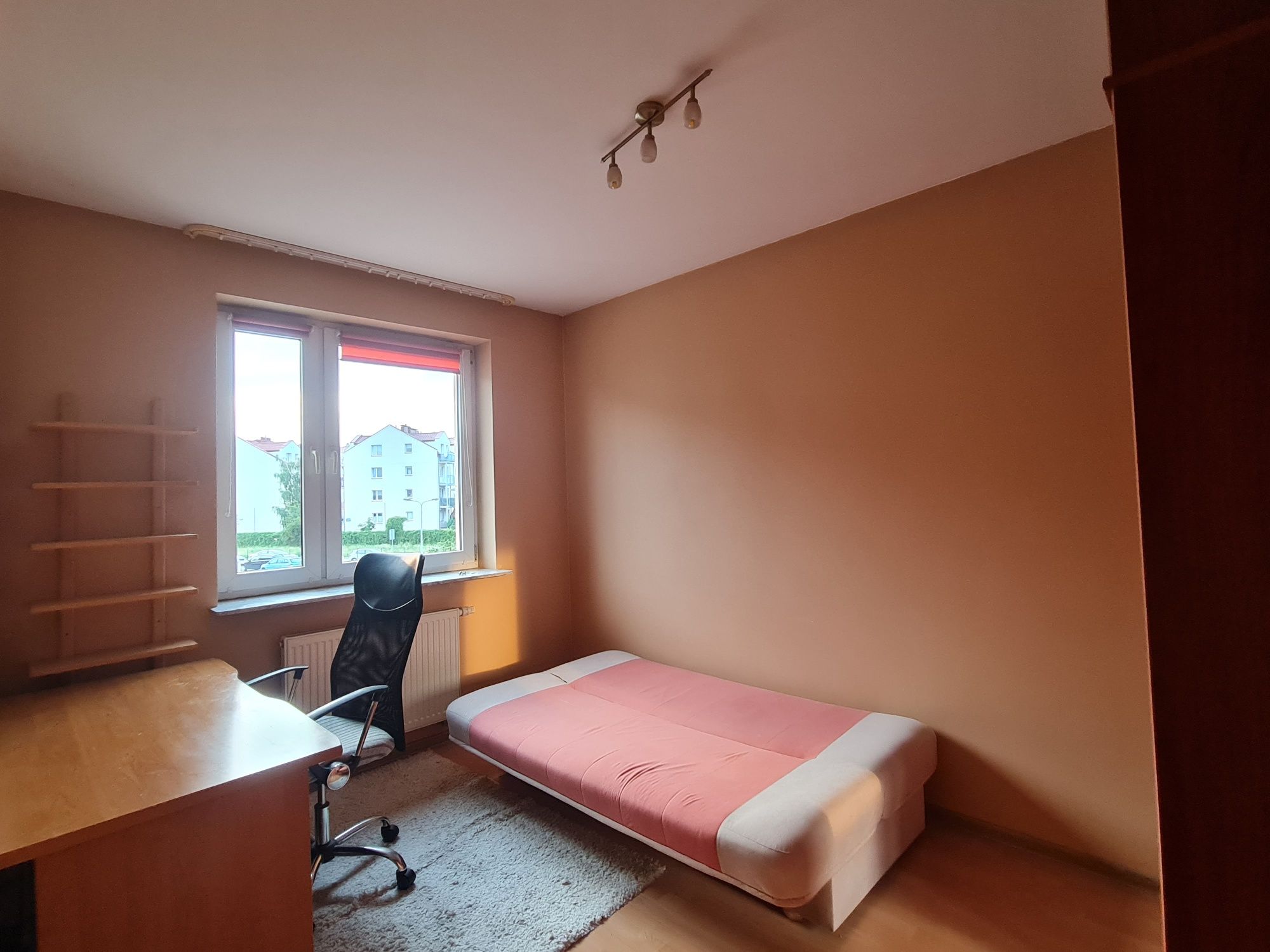 Mieszkanie 3 pokoje Skarbka