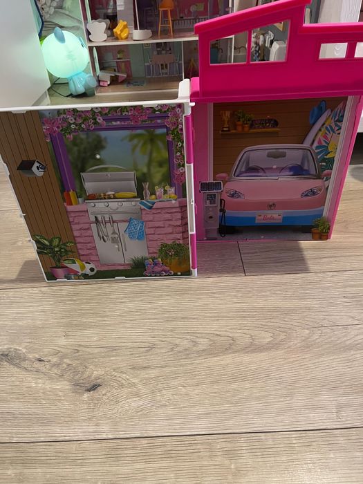 Domek barbie dla lalek