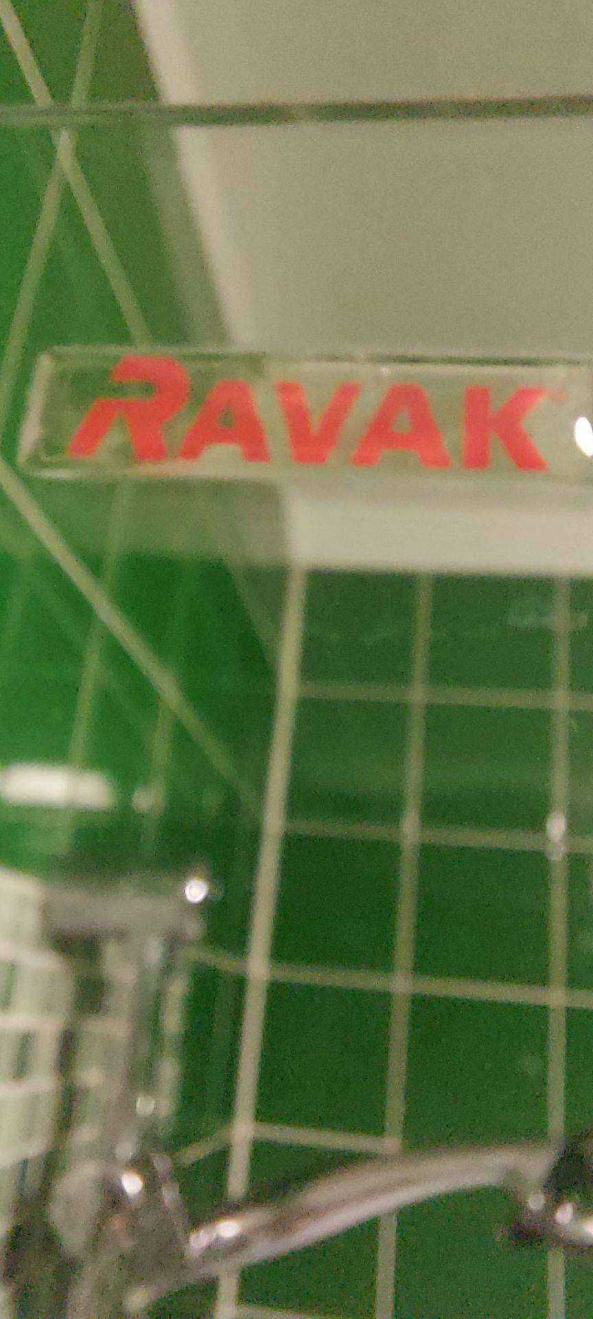wanna narożna , szyba