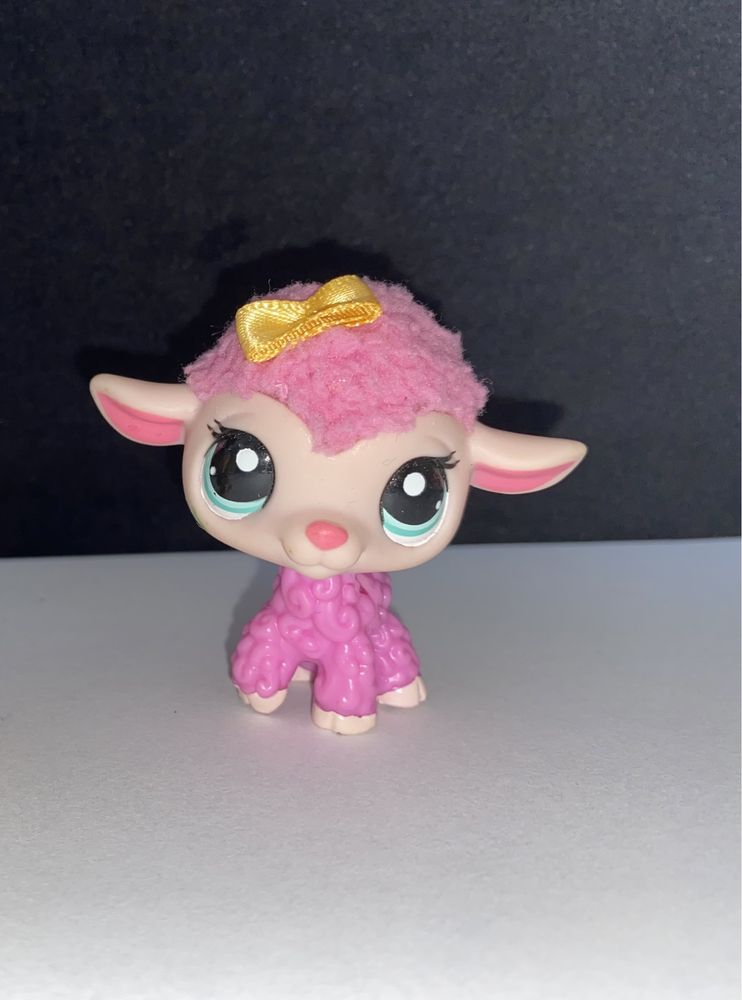 LPS Littlest Pet Shop figurka owieczka z miękkim futerkiem