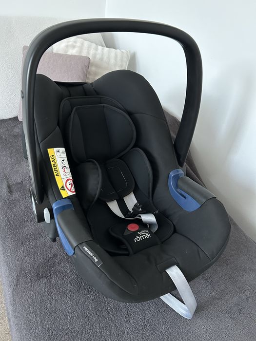 Fotelik samochodowy Britax Romer Baby Safe2 i-size