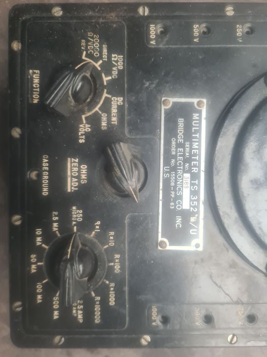 Wojskowy multimetr TS-352 TS 352