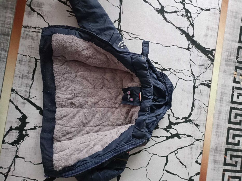 Kurtka zimowa r. 122