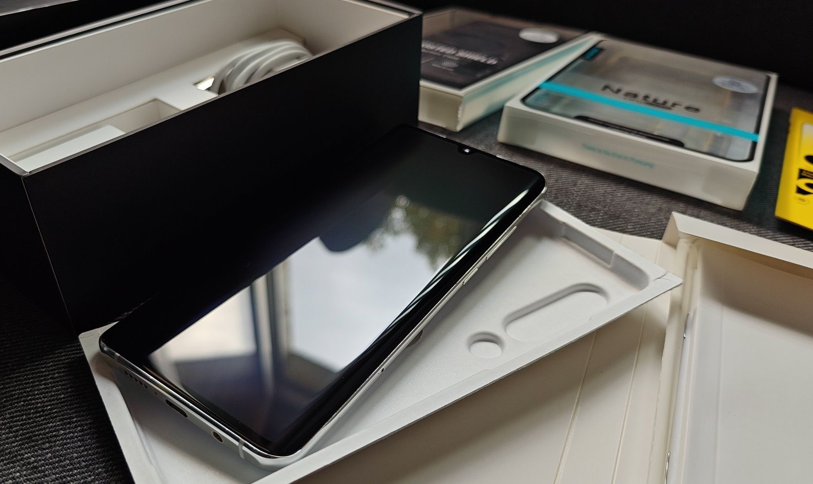 Xiaomi Mi Note 10 Pro 8/256  jak nowy + dodatki