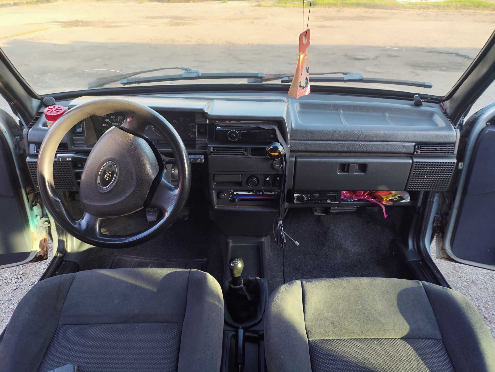 Автомобіль ВАЗ 21099