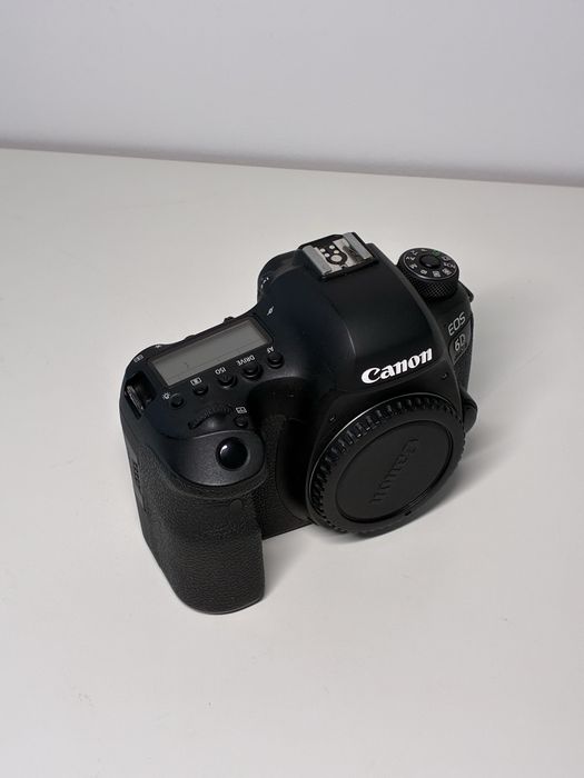 Canon EOS 6D Mark II – Corpo (com caixa original)