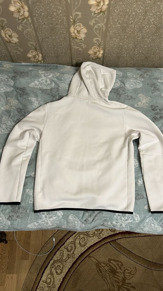 Зіпка Nike tech fleece