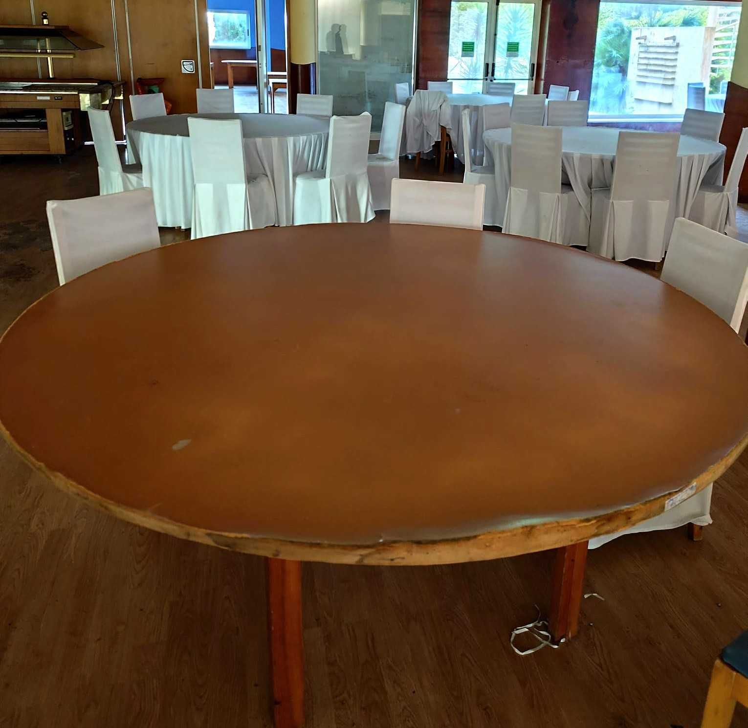 Conjunto Mobiliário de Restaurante e Café
