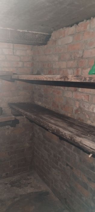 Продам капітальний гараж