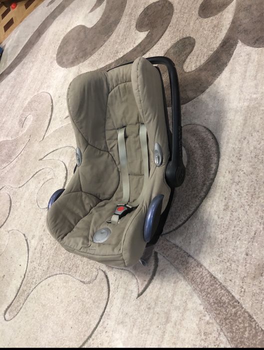 Автолюлька 0  автокрісло 0-13 кг maxi-cosi