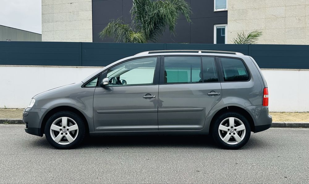 Vw Touran Tdi Nacional um dono 7lugares