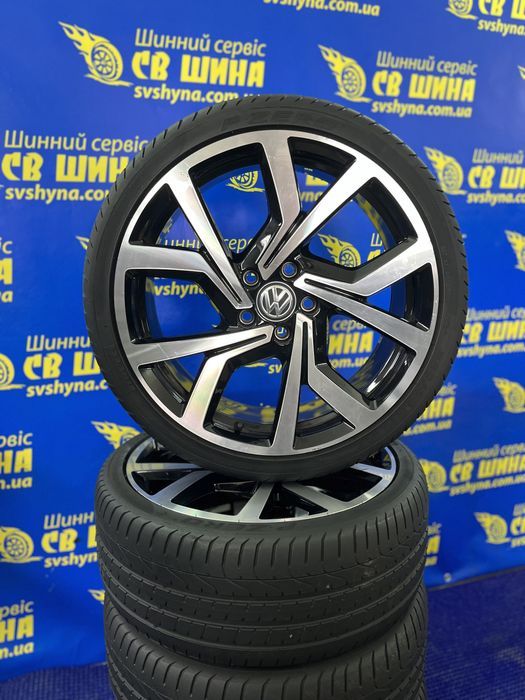 Диски 5x112 R19 Volkswagen Golf GTI з шинами Pirelli