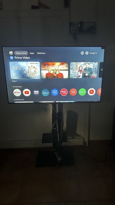 Televisão TCL de 55 polegadas