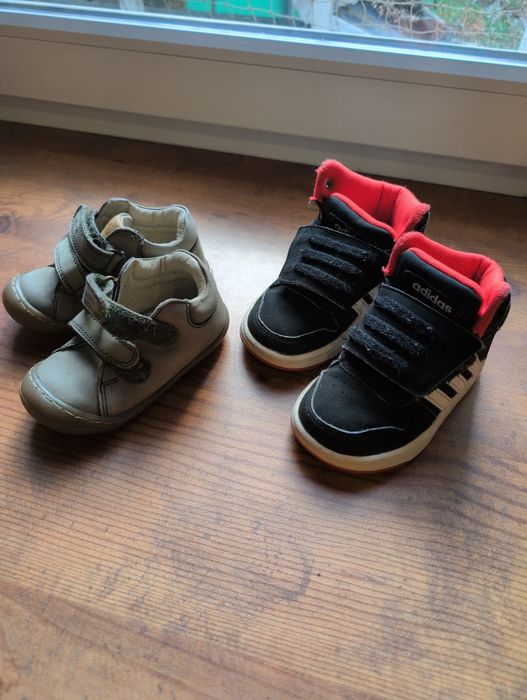 Dwie pary bucików Adidas i Lasocki 21/ 22