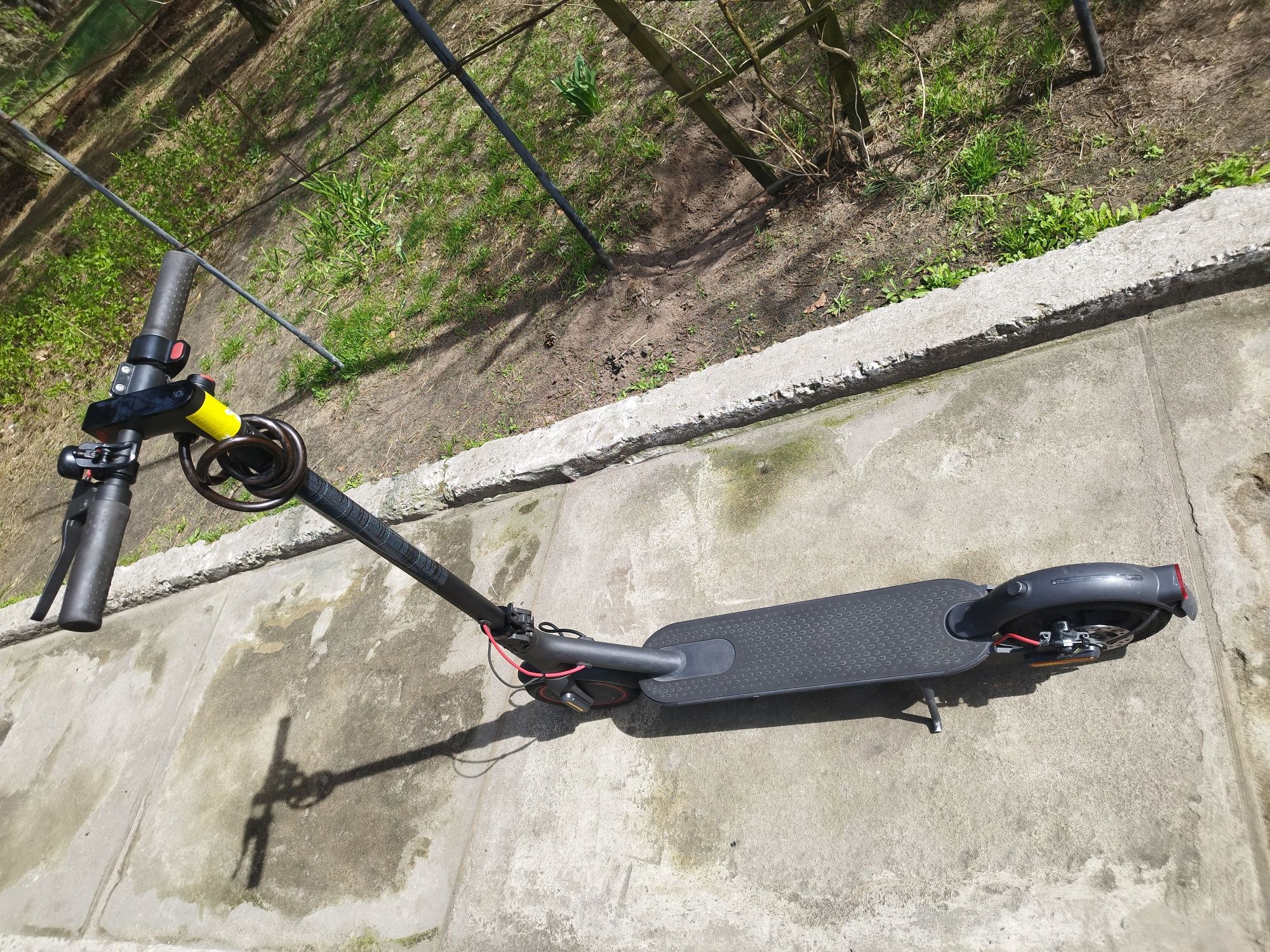 Електросамокат Xiaomi Mi Electric Scooter Pro 2 Black