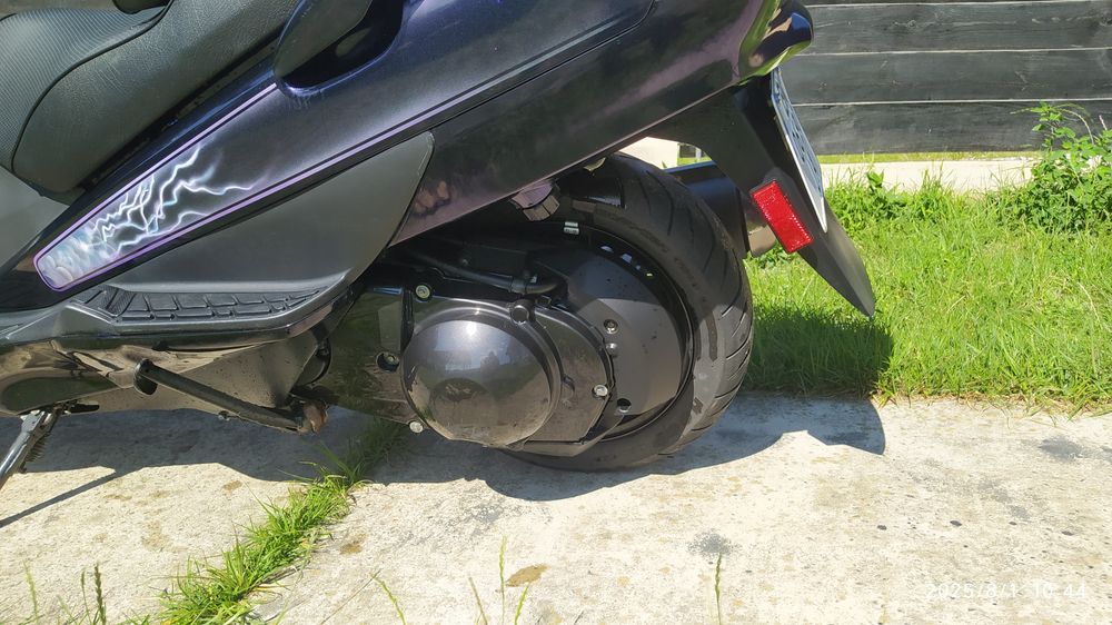 Suzuki burgman 400 skywave