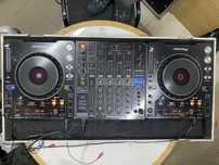 Dj station Pioneer DGM-800 with CDJ-1000 MK3