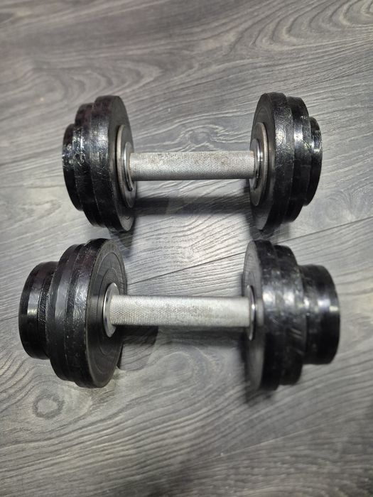 Гантелі наборні обрезинені.