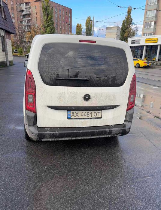 Автомобіль Opel Combo Van