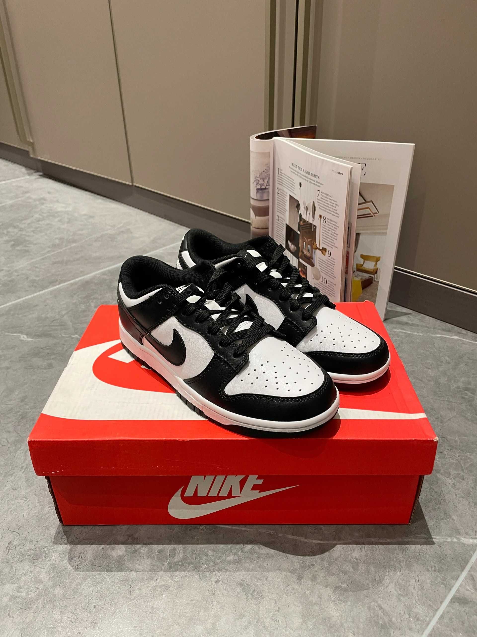 Nike Dunk Low Retro White Black Panda 42