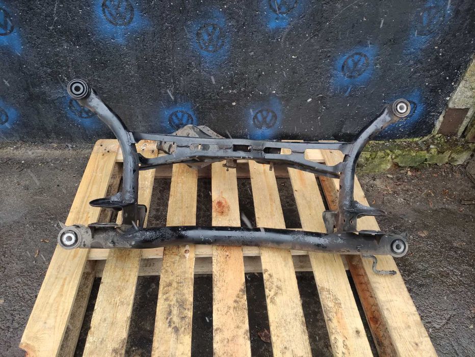 Балка задня VW Passat B6