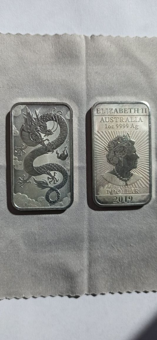 Prata Fina 999% Austrália. 1 Dollar 2019 rectangular Dragon - 2 X 1 Oz